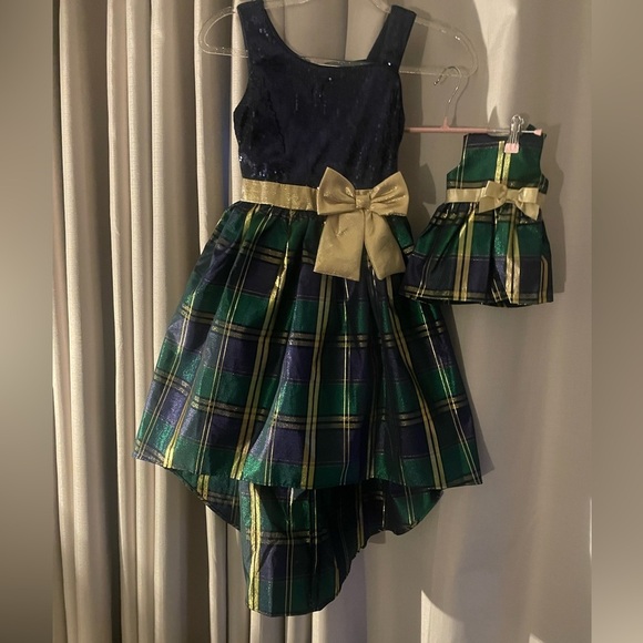 Bonnie Jean Girls (12) Navy Plaid Hi-Low Party Dress with Matching Doll Dress - Picture 3 of 15